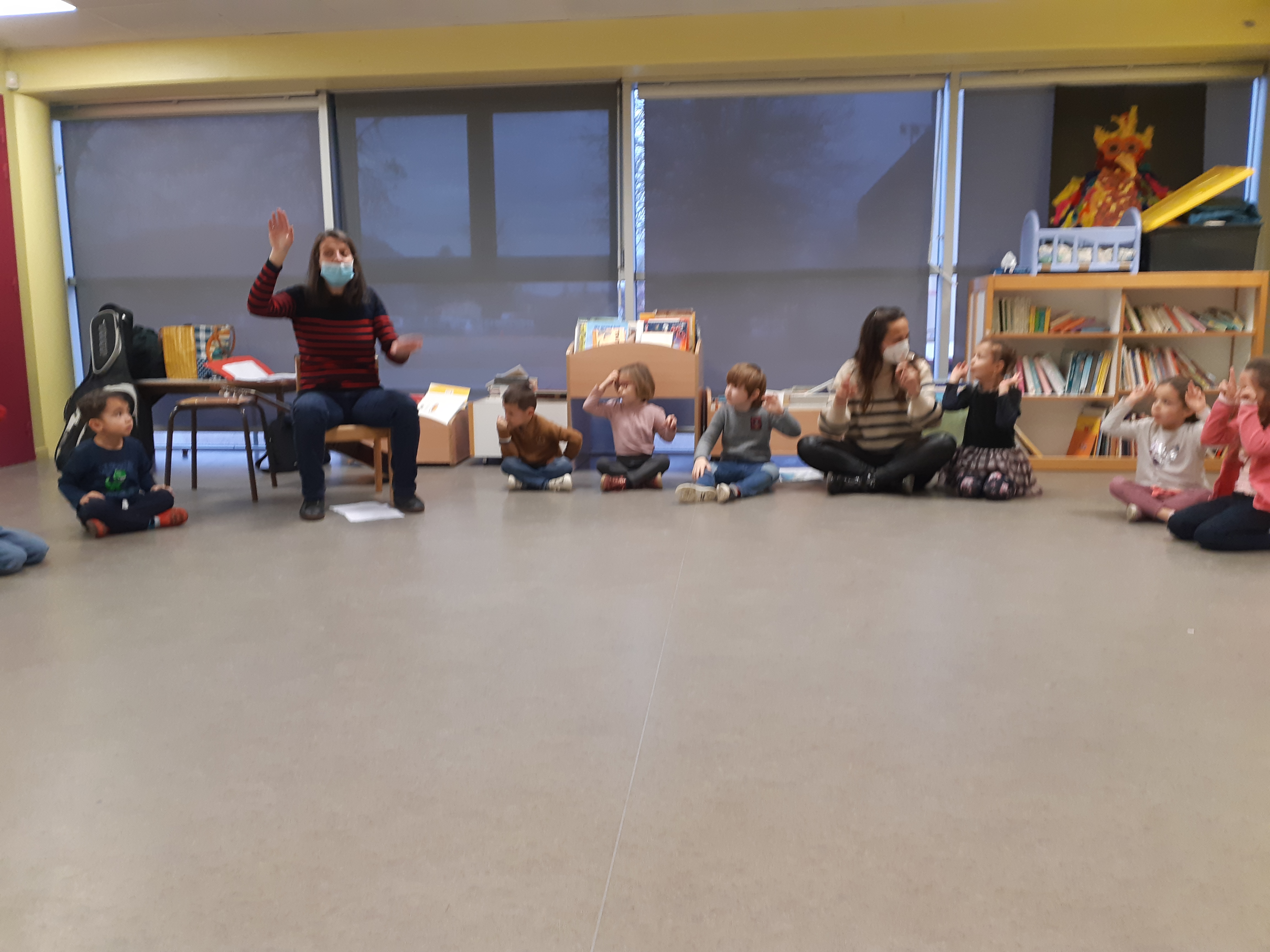 Intervenante musique