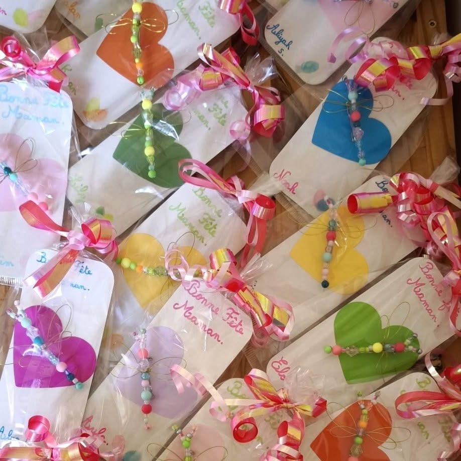 Broches fête des mères 2026